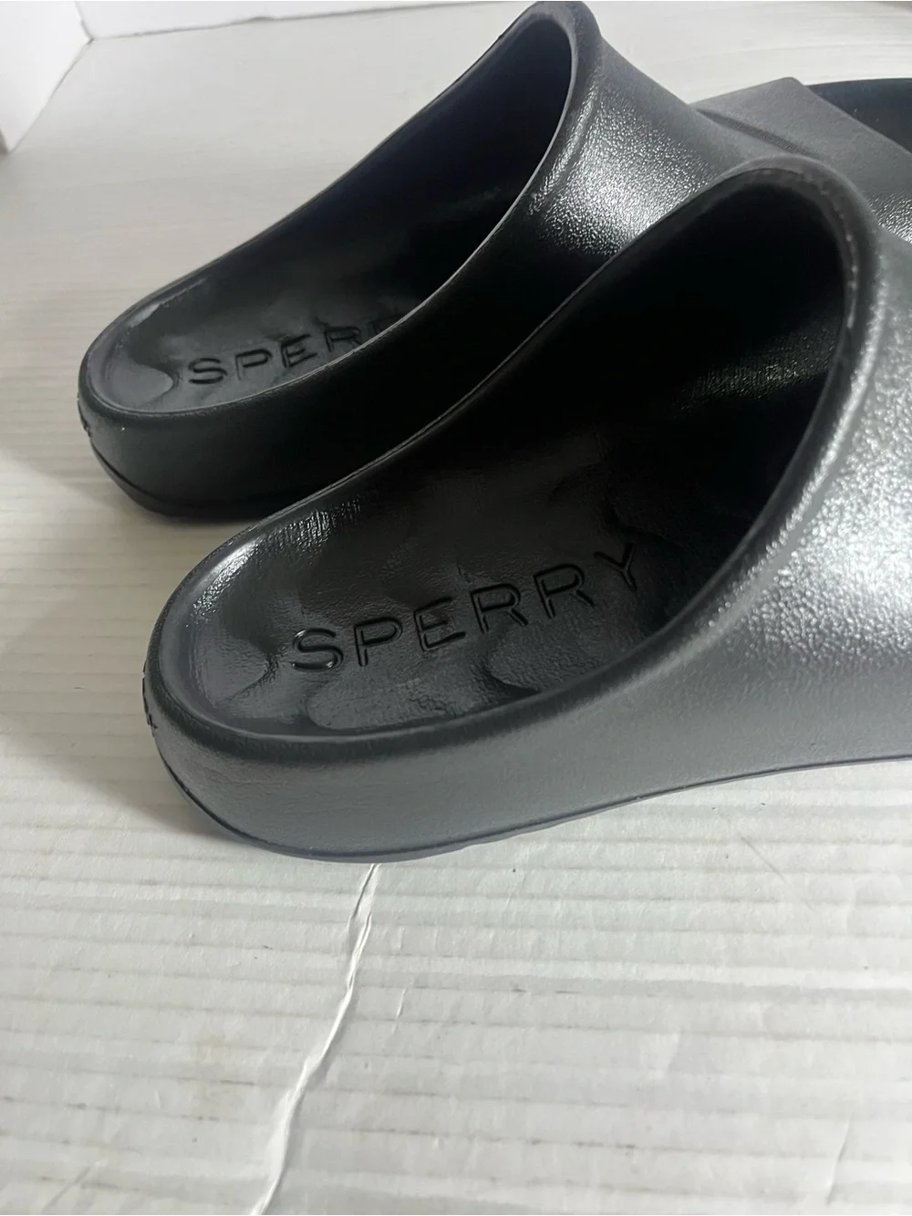 Sperry  sandal size 11 great condition